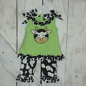 Mud Pie cow outfit size 2T/3T